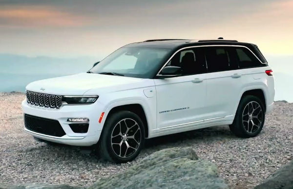 2025 Jeep Grand Cherokee SRT