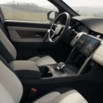2025 Land Rover Discovery Interior