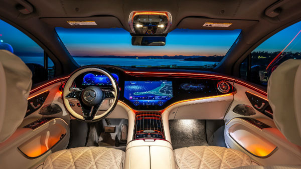 2025 Mercedes-Maybach EQS SUV Interior