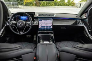 2025 Mercedes Maybach S580 Interior