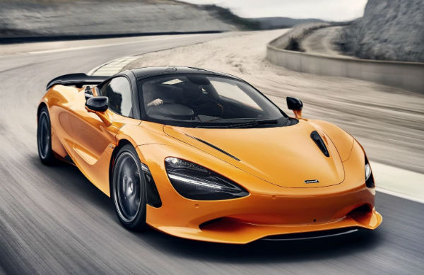 2025 McLaren 720S Coupe