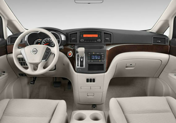 2025 Nissan Quest Interior