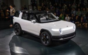 2026 Rivian R1T Car